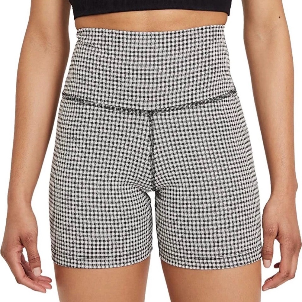Nike Black and White Houndstooth High-Waist Bike Shorts